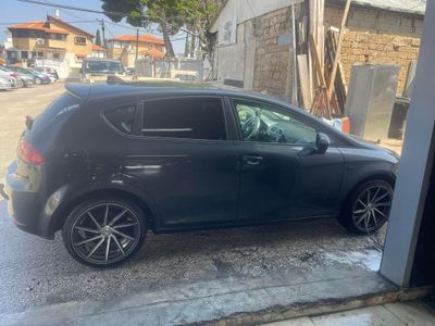 SEAT Leon 2nd hand, 2011, private hand