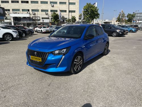 Peugeot 208, 2022, photo