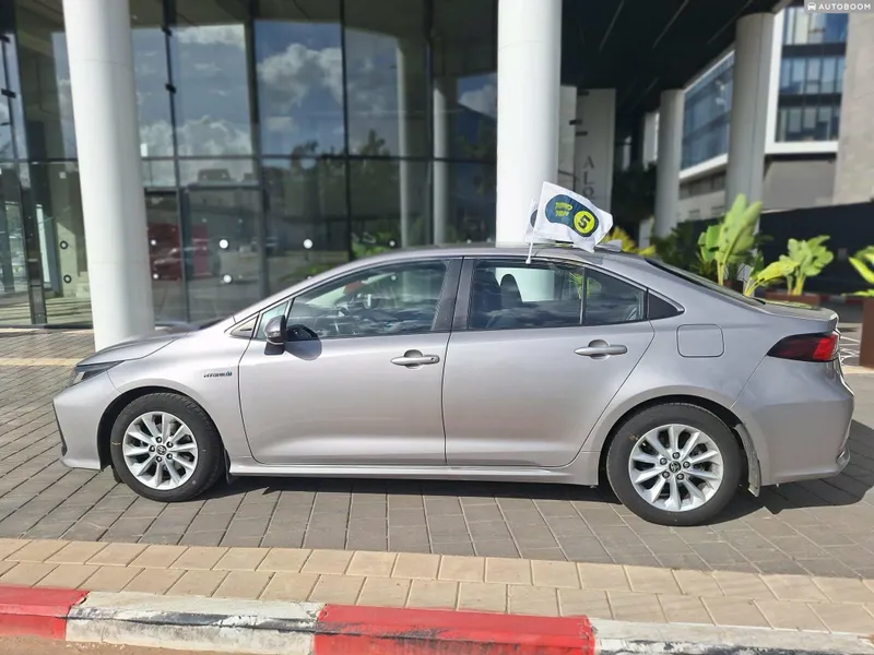 Toyota Corolla 2nd hand, 2022