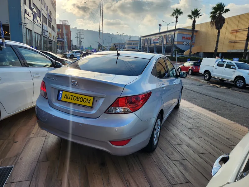 Hyundai i25 с пробегом, 2017, частная рука