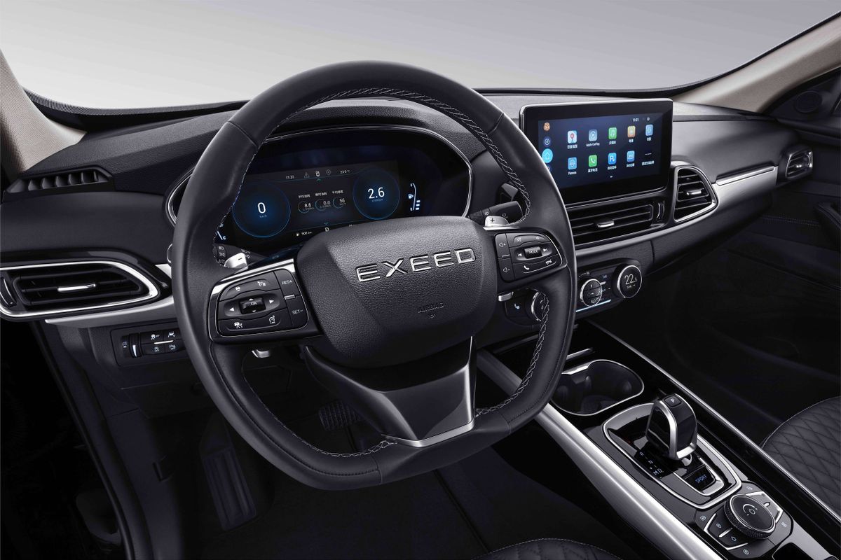 Exeed TXL 2020. لوحة الأجهزة. SUV ٥ أبواب, 1 الجيل
