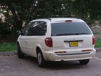 Chrysler Town & Country с пробегом, 2007, частная рука