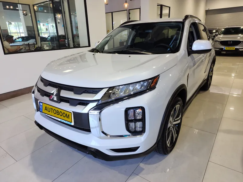 מיצובישי ASX יד 2 רכב, 2024, פרטי