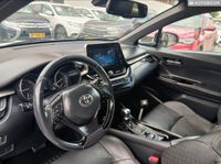 Toyota C-HR 2nd hand, 2018, private