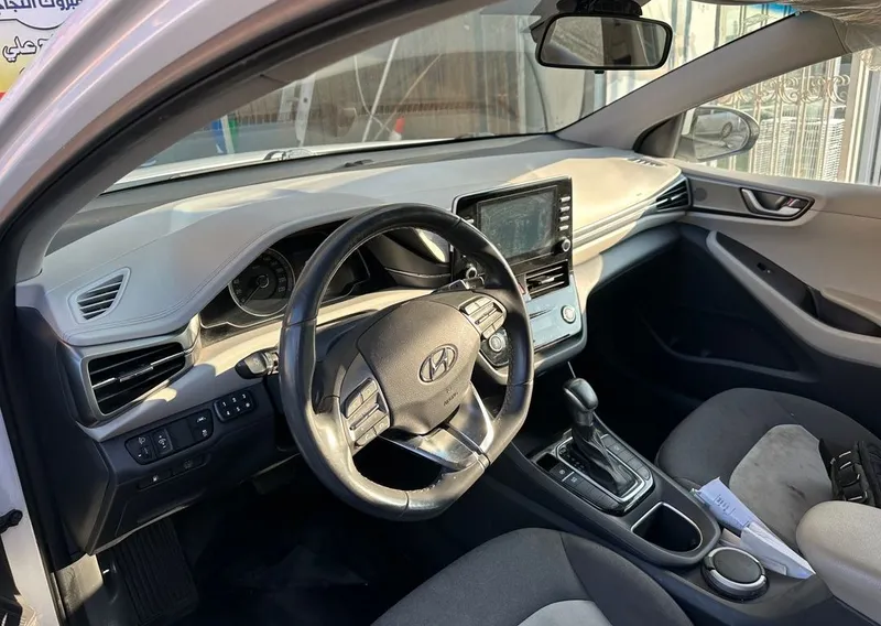 Hyundai IONIQ с пробегом, 2020, частная рука