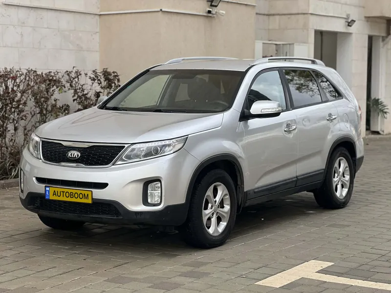Kia Sorento с пробегом, 2013
