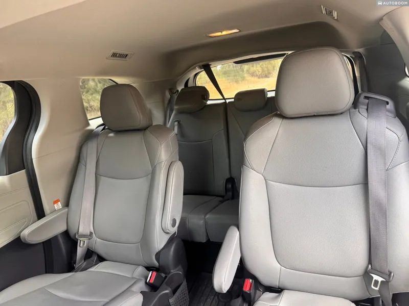 Toyota Sienna 2ème main, 2023, privée