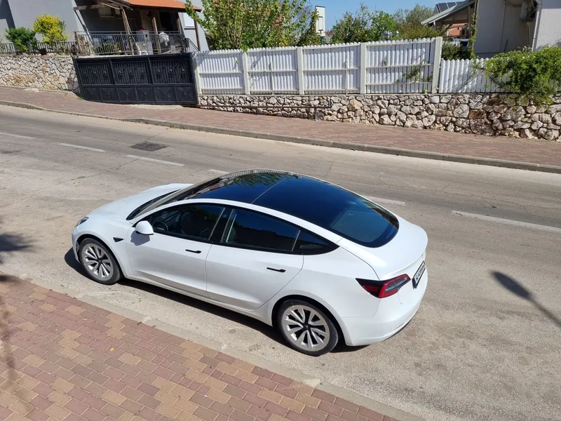 Tesla Model 3 2nd hand, 2021, private hand