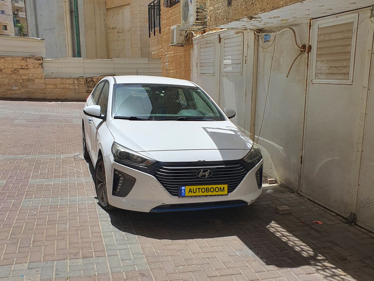 Hyundai IONIQ 2nd hand, 2017, private hand