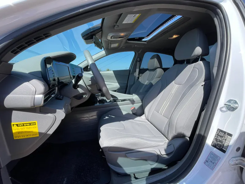 Hyundai Elantra с пробегом, 2024, частная рука