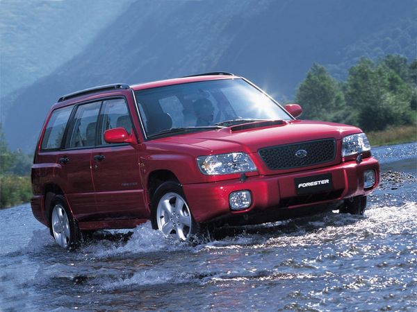 Subaru Forester 2000. Carrosserie, extérieur. Break 5-portes, 1 génération, restyling