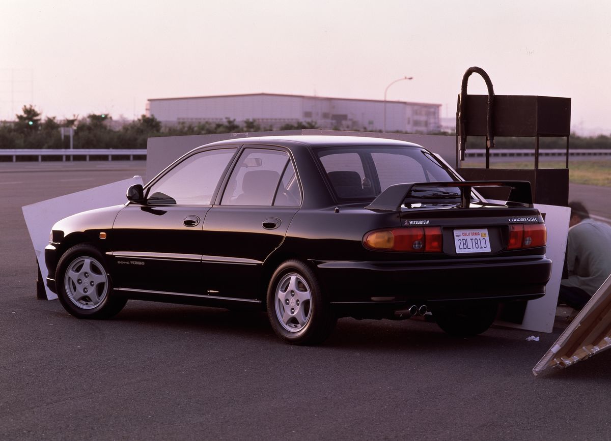 Mitsubishi Lancer 1991. Bodywork, Exterior. Sedan, 7 generation