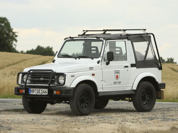 Suzuki Samurai 1981. Carrosserie, extérieur. VUS 3-portes, 1 génération