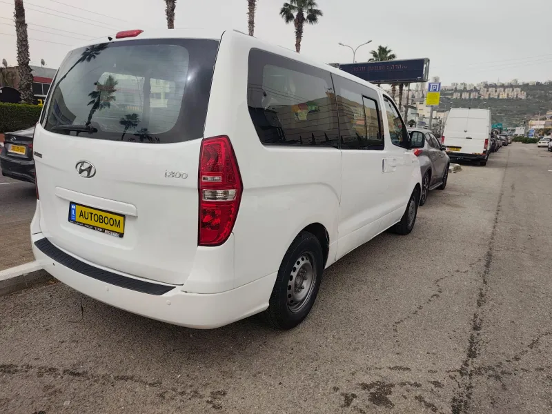 هيونداي i800 مستعمل, 2013, خصوصي
