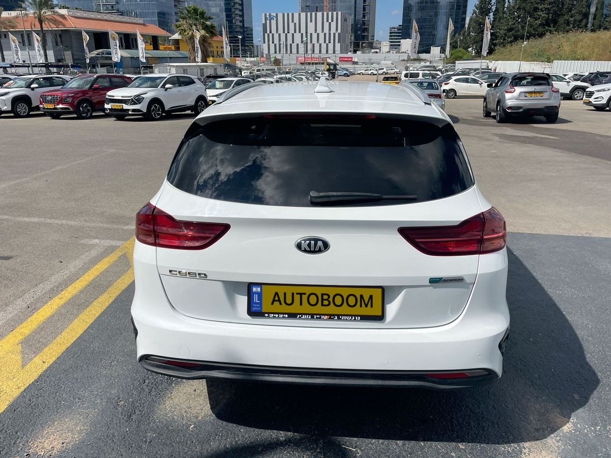 Kia Ceed с пробегом, 2021