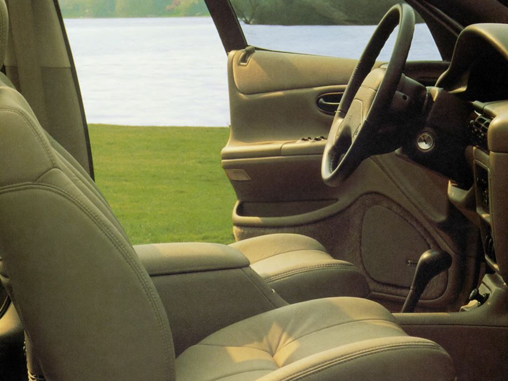 Chrysler Vision 1992. Front seats. Sedan, 1 generation