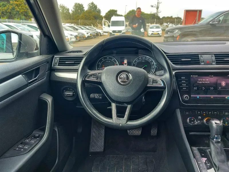 Škoda Superb 2ème main, 2019