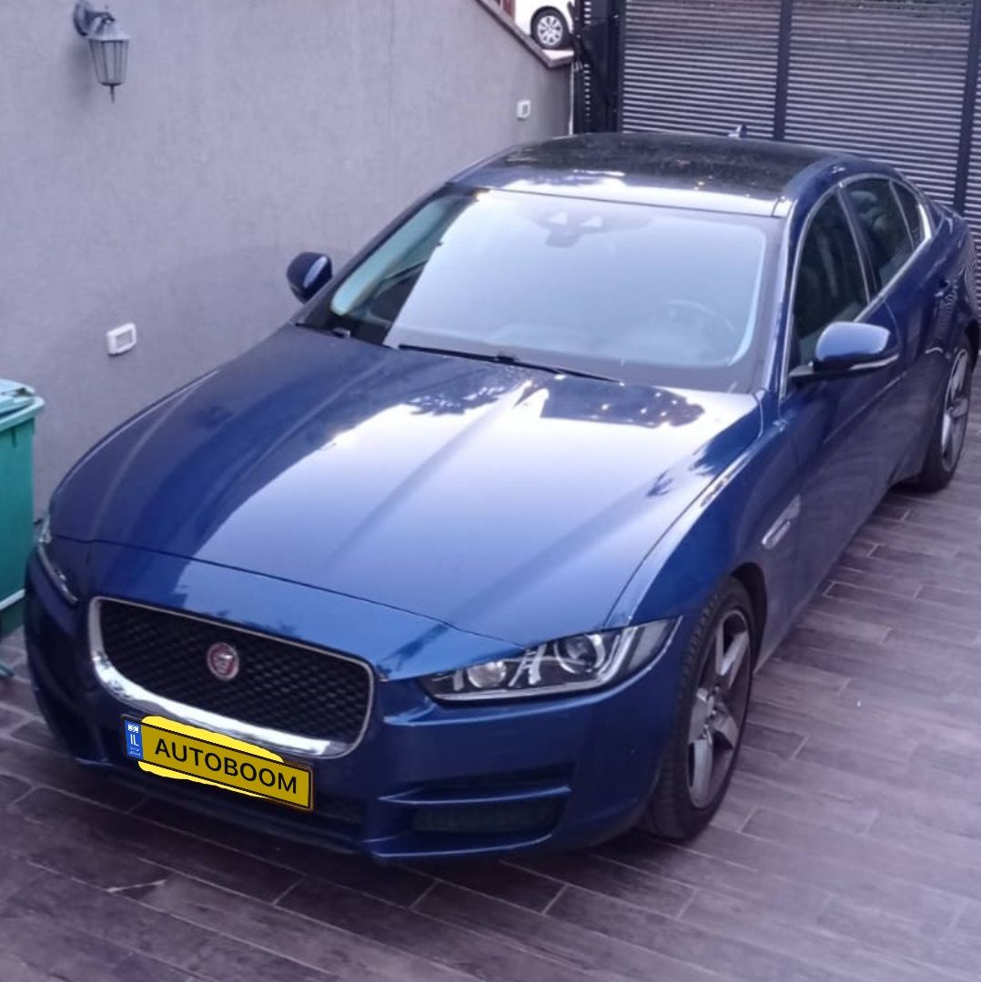 Jaguar XE 2nd hand, 2016, private hand
