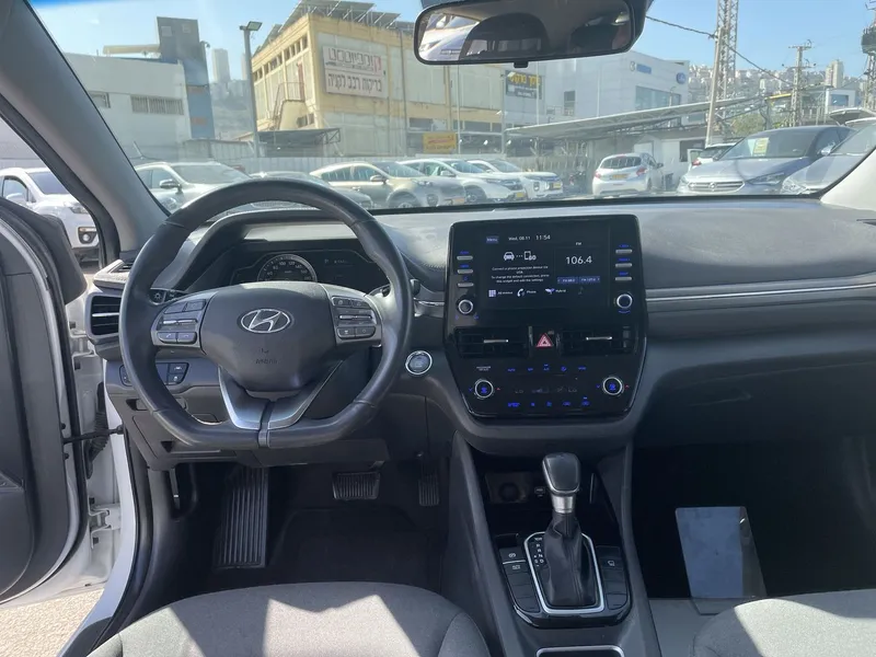 Hyundai IONIQ с пробегом, 2021