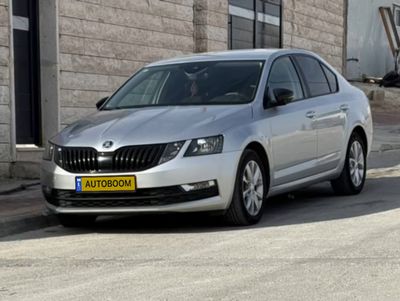 Škoda Octavia 2ème main, 2020