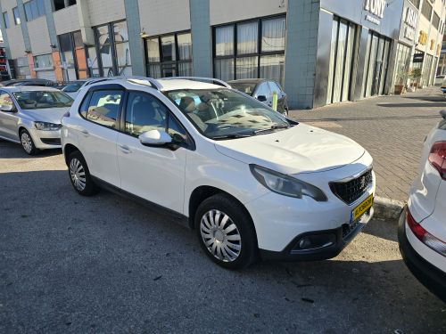 Peugeot 2008, 2017, photo
