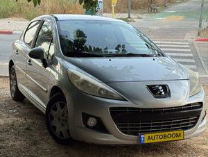 Peugeot 207, 2011, фото