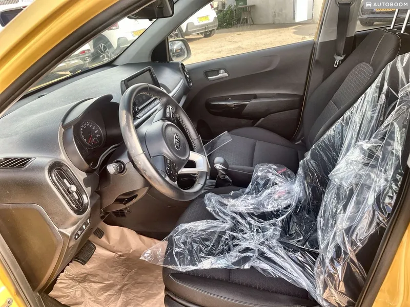 Kia Picanto 2nd hand, 2022