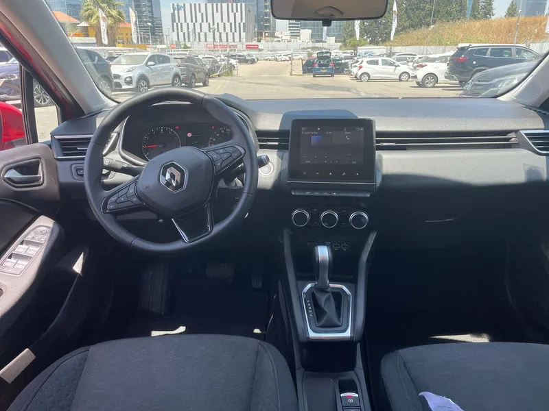 Renault Clio 2nd hand, 2021