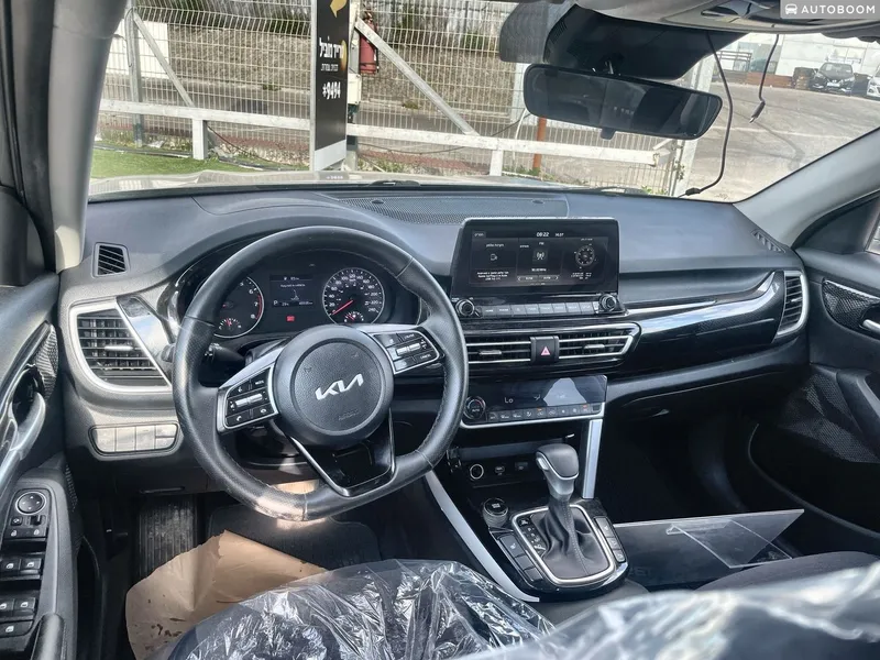 Kia Seltos с пробегом, 2021