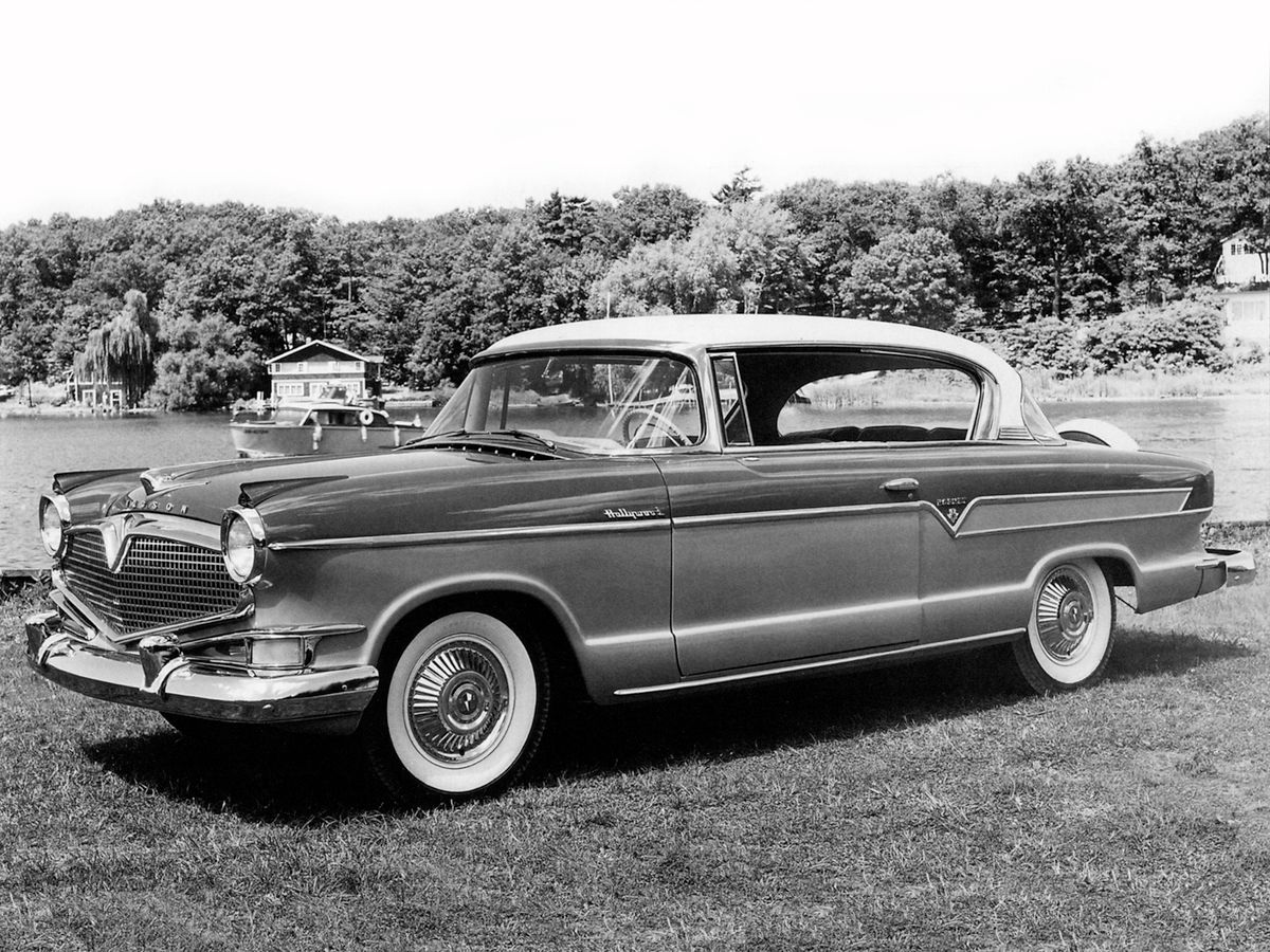 Hudson Hornet 1951. Carrosserie, extérieur. Coupé sans montants, 1 génération