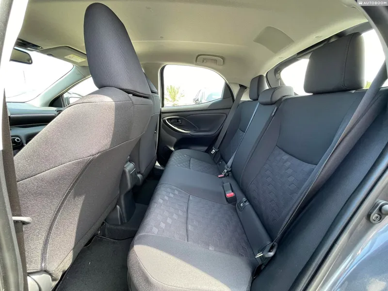 Toyota Yaris новый, 2026