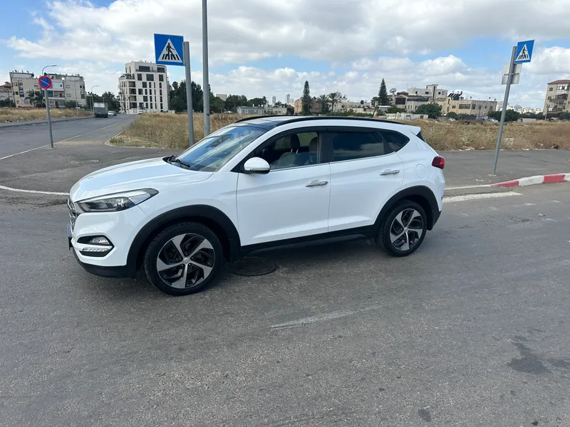 Hyundai Tucson 2nd hand, 2016, private hand