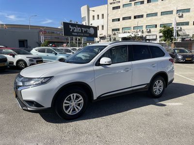 Mitsubishi Outlander с пробегом, 2020