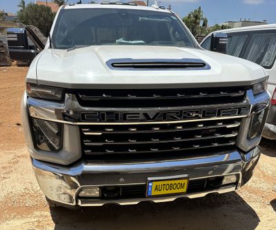 Chevrolet Silverado 2nd hand, 2020