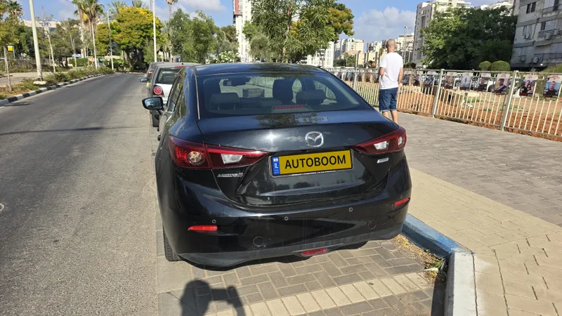Mazda 3 с пробегом, 2018, частная рука