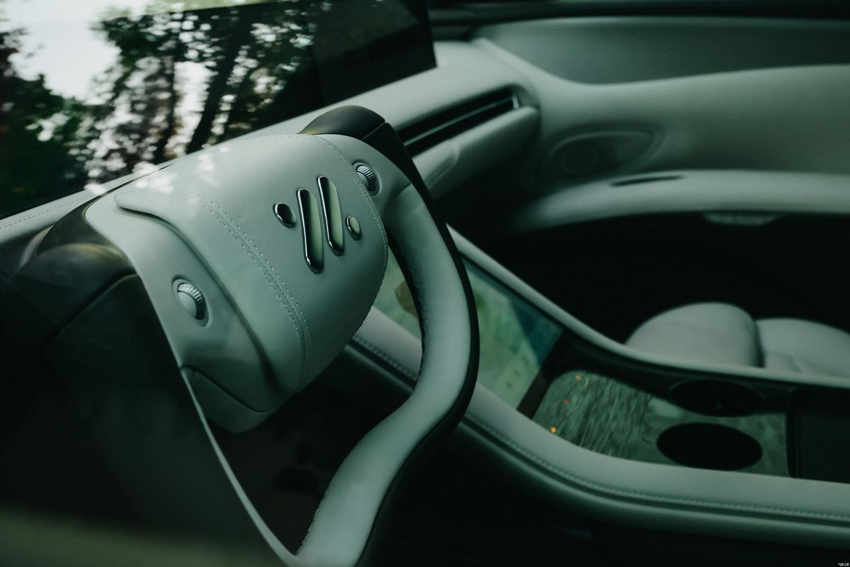 IM LS7 2022. Steering wheel. SUV 5-doors, 1 generation