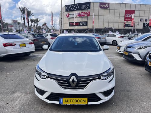 Renault Megane, 2017, photo