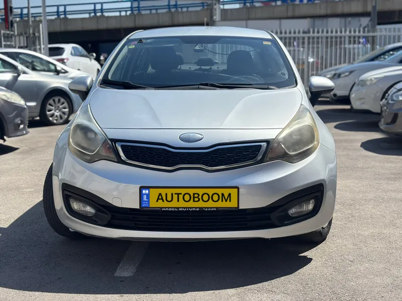 Kia Rio 2nd hand, 2013