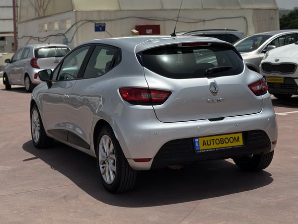 Renault Clio 2ème main, 2017, main privée