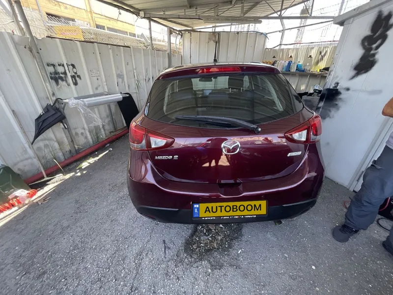 מאזדה 2 יד 2 רכב, 2018