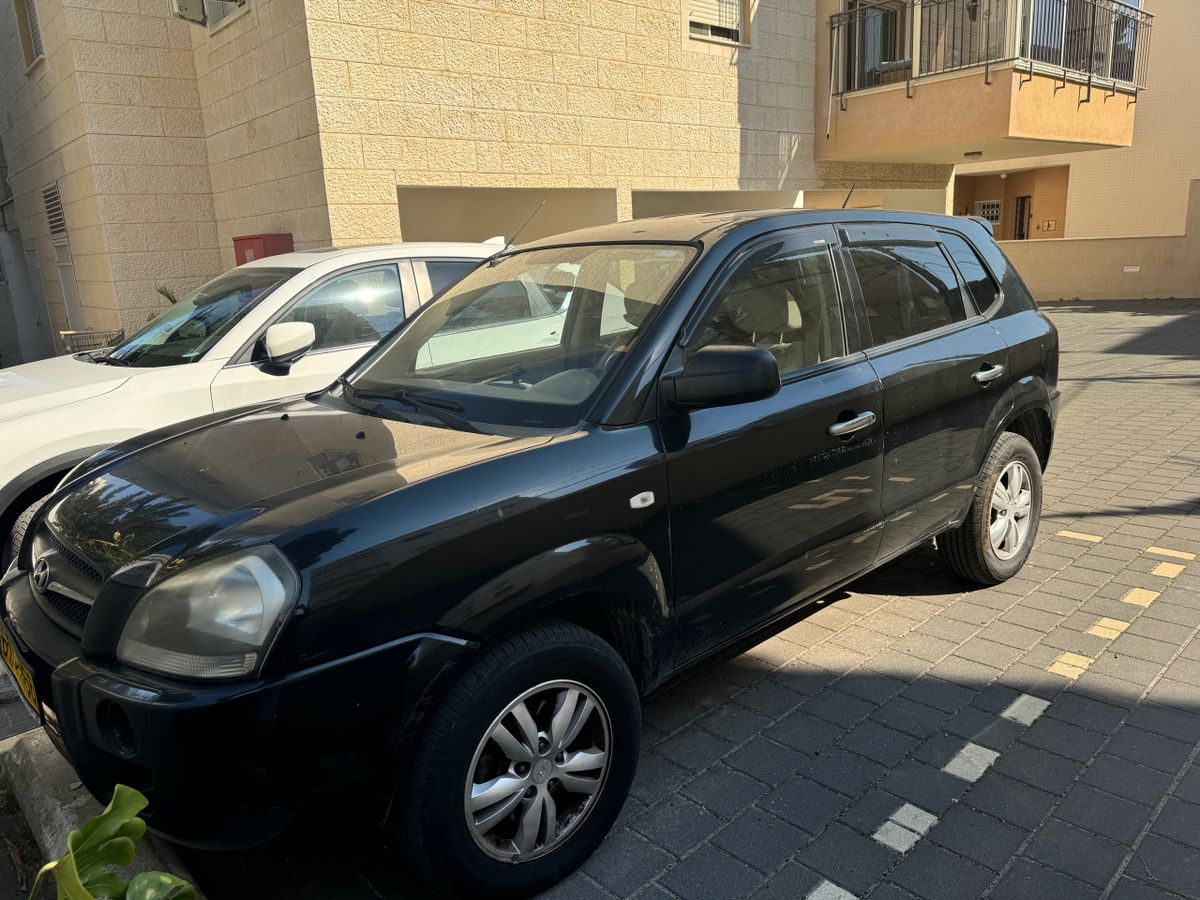 Hyundai Tucson 2nd hand, 2009, private hand