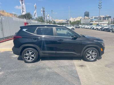 Kia Seltos 2nd hand, 2021, private hand
