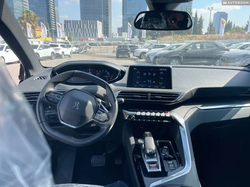 Peugeot 3008 2nd hand, 2023, private