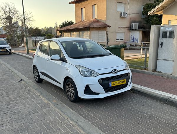 Hyundai i10 2ème main, 2018, main privée