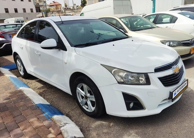 Продаю Chevrolet Cruze, 2013 в в Ган-Явне: белый 2013 года за ₪ 15.000 ...