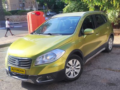 Suzuki SX4 2ème main, 2014, main privée