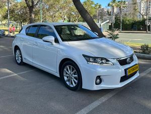 Lexus CT, 2011, photo