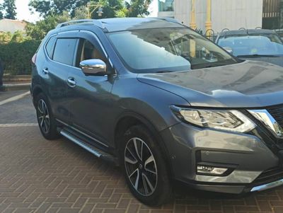 Nissan X-Trail 2nd hand, 2018, private hand