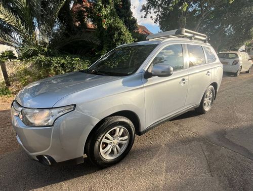 Mitsubishi Outlander 2ème main, 2014, main privée