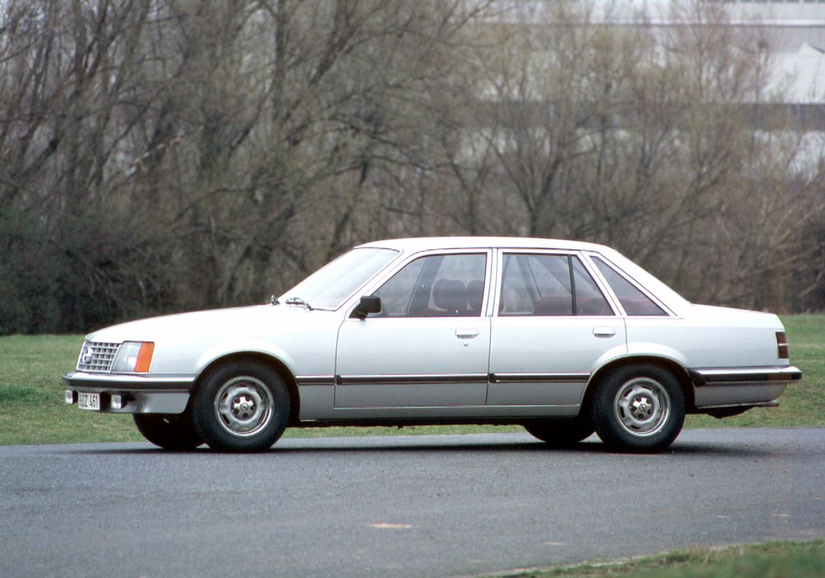 Opel Senator 1978. Carrosserie, extérieur. Berline, 1 génération